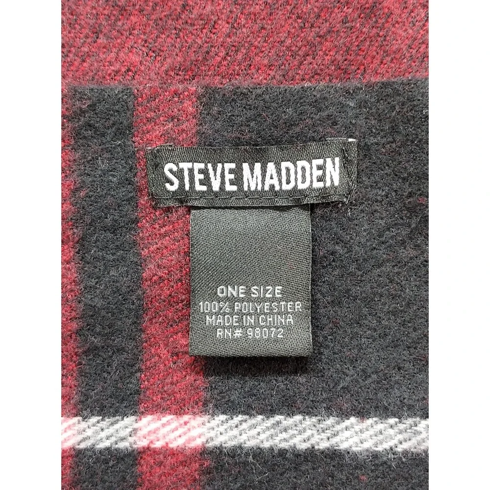 Steve Madden Men Scarf One Size Red Plaid 100% Polyester Fringe Winter Shawl